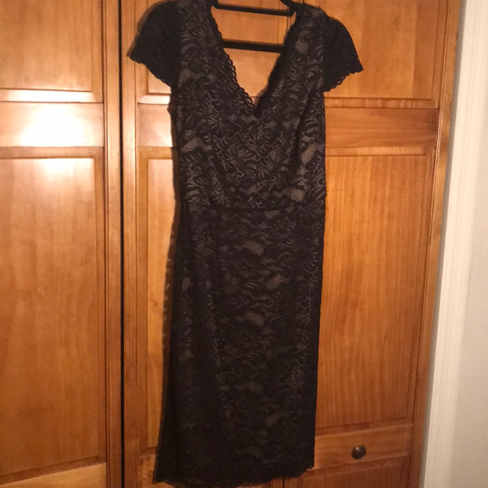Laundry by Shelli Segal MIDI dress